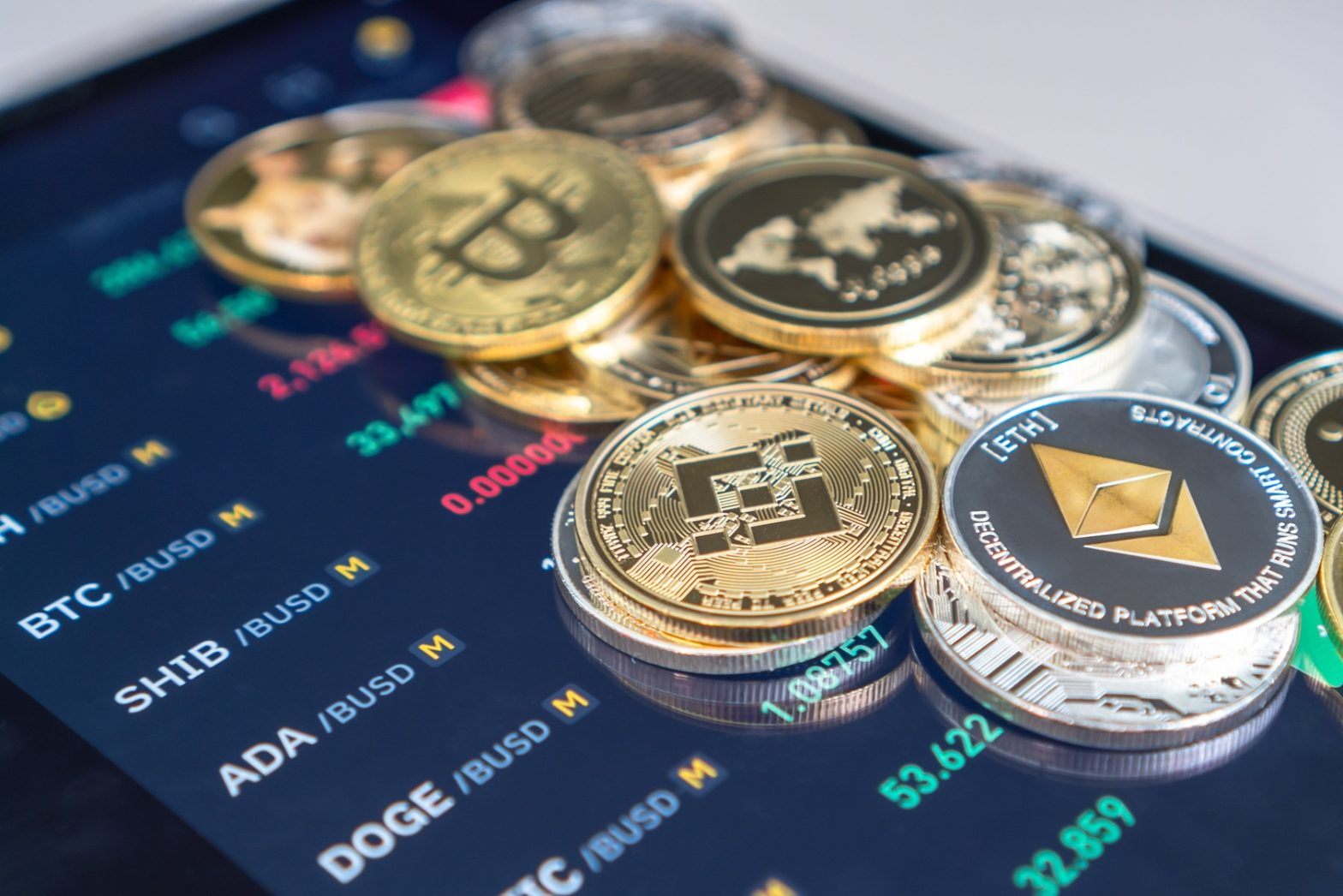 analytik předpovídá růst kryptoměn a altcoinů