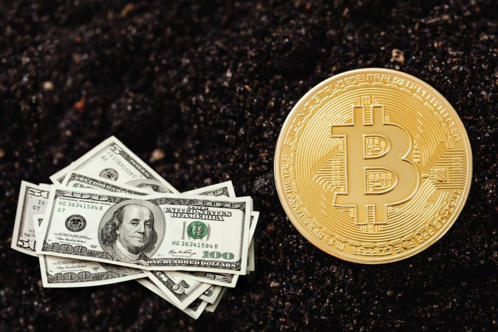 άνοδος στα altcoins Bitcoin