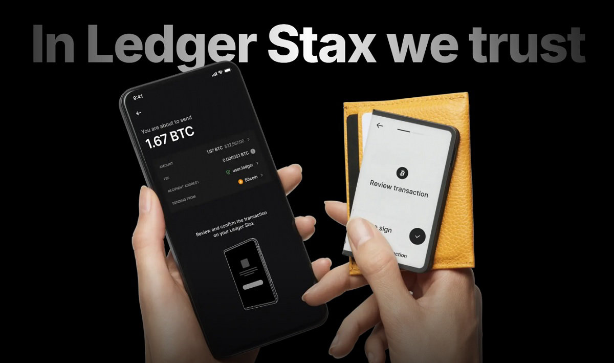 Ledger Stax