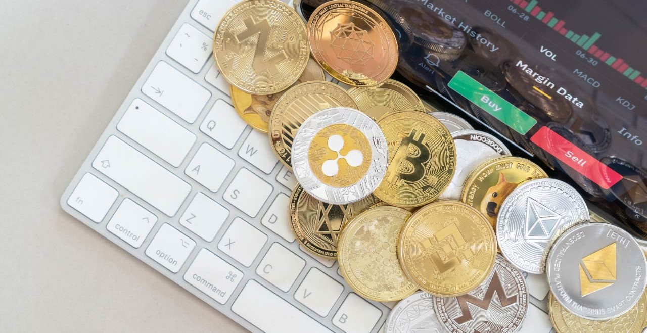 se merita sa investesti in criptomonede noi