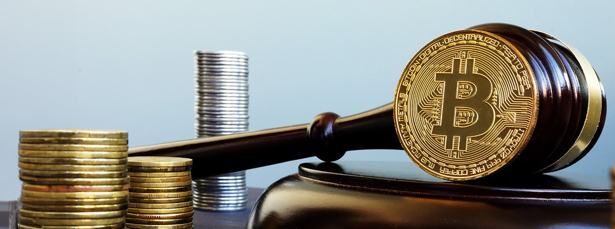 Top criptomonede in era reglementarilor