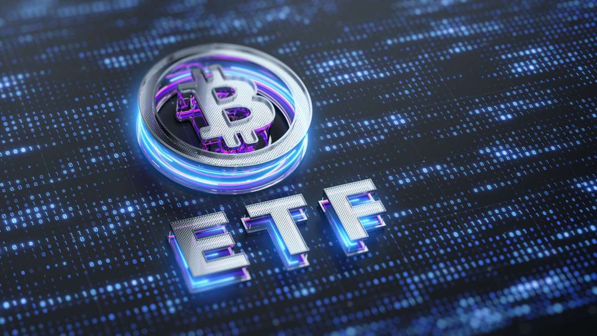bitcoin etf prílev