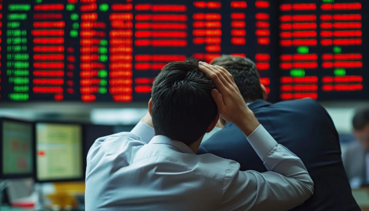AEX Yeniden 900 Puanın Altına Düştü – Piyasalarda Belirsizlik Hakim