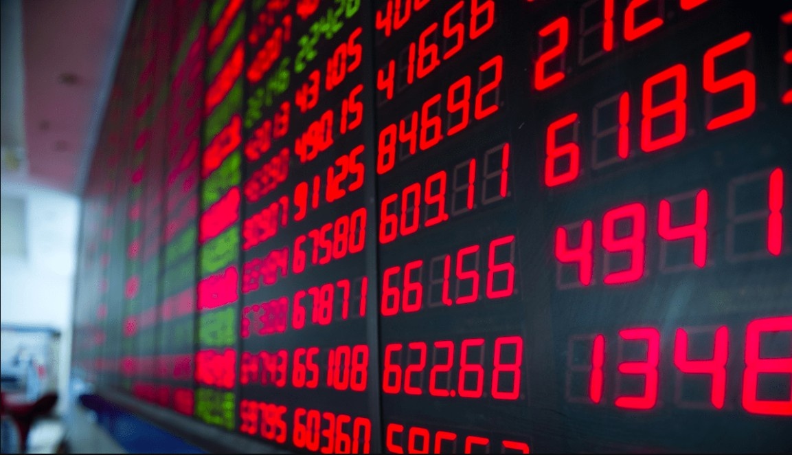 Kripto Fonlarında Ani Şok: Bitcoin ve Ethereum ETF’lerinden 830 Milyon Euro Buhar Oldu
