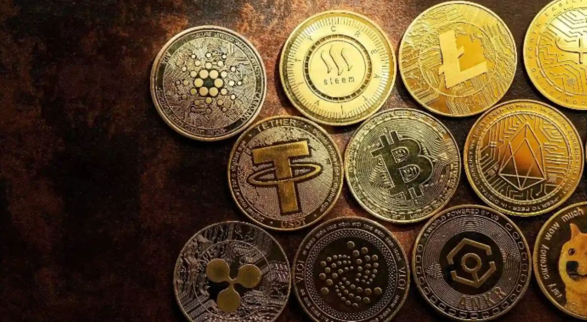 Bitcoin Rekor Kırdı: Analistlere Göre Bu 2 Altcoin Sıradaki Yükselişe Hazır